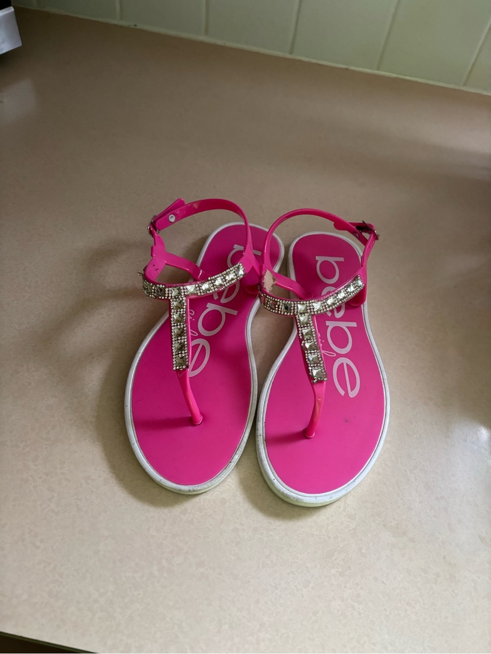 Girls youth bebe Pink Jeweled T-Strap Sandals